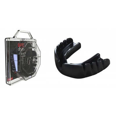 Капа OPRO Junior Snap-Fit UFC Hologram Black (art.002263001) Капа OPRO Junior Snap-Fit UFC Hologram Black (art.002263001)
