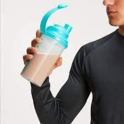 Шейкер MyProtein Shaker 700 мл Шейкер MyProtein Shaker 700 мл
